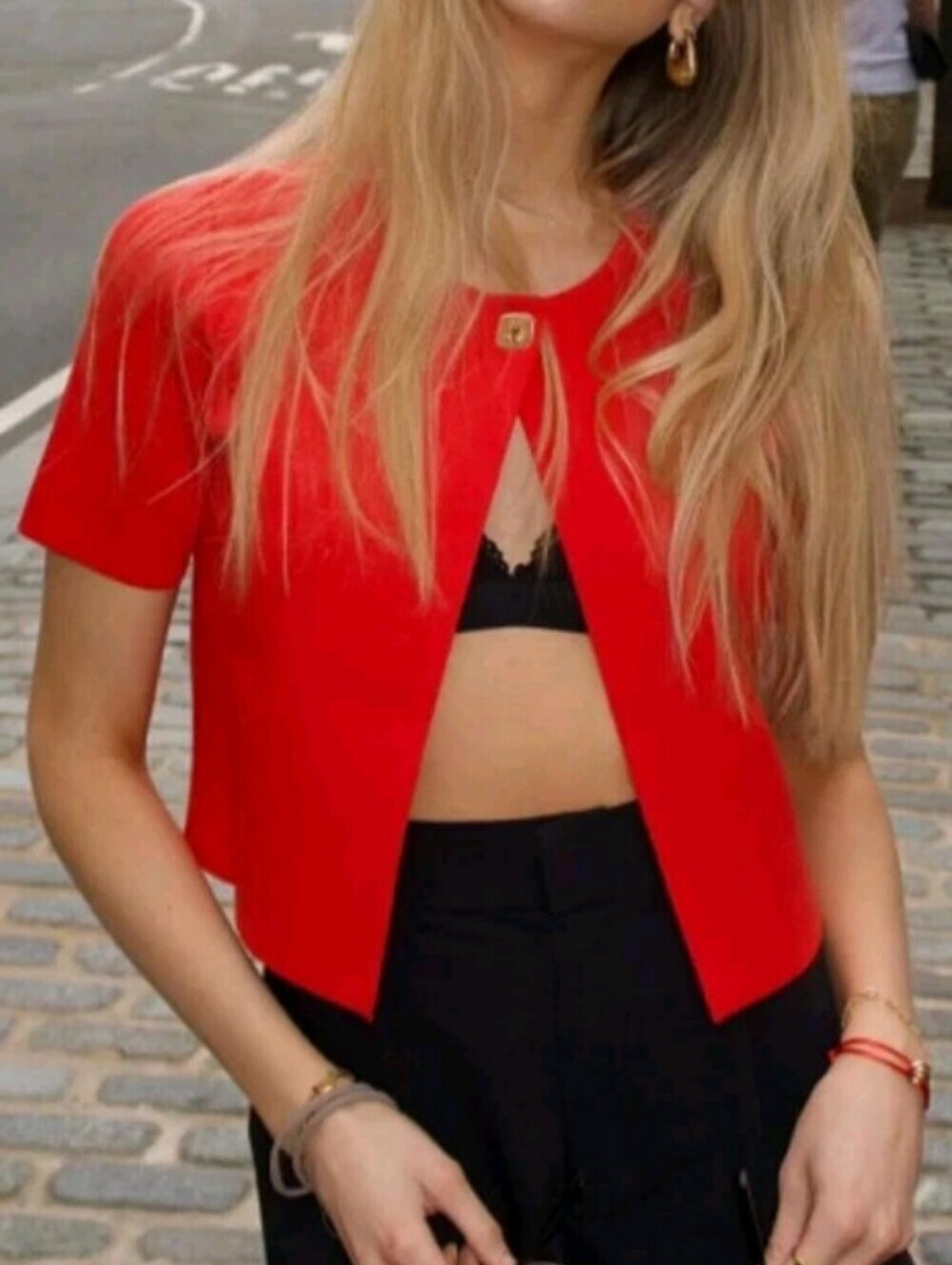 Zara Cardigan Cropped Size Medium